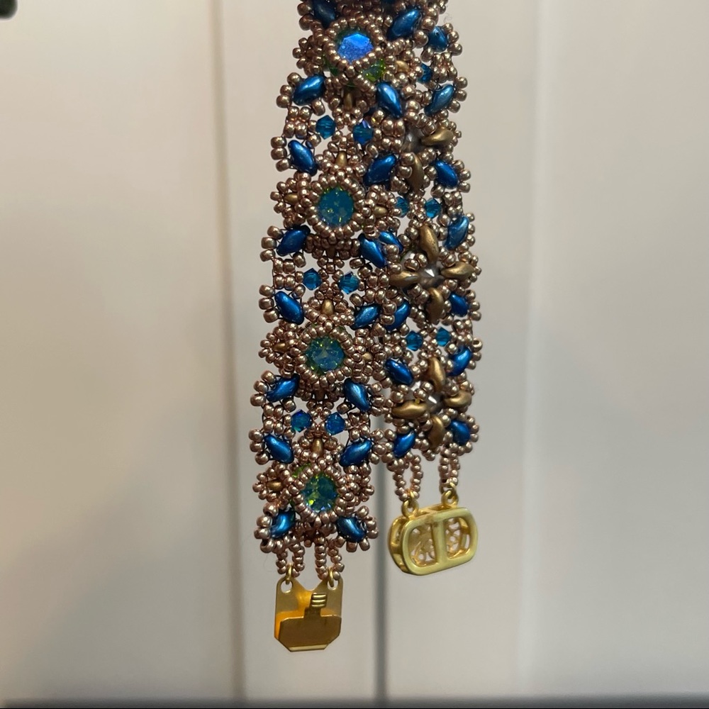 Beadwork Bracelet - Picture 2 of 6